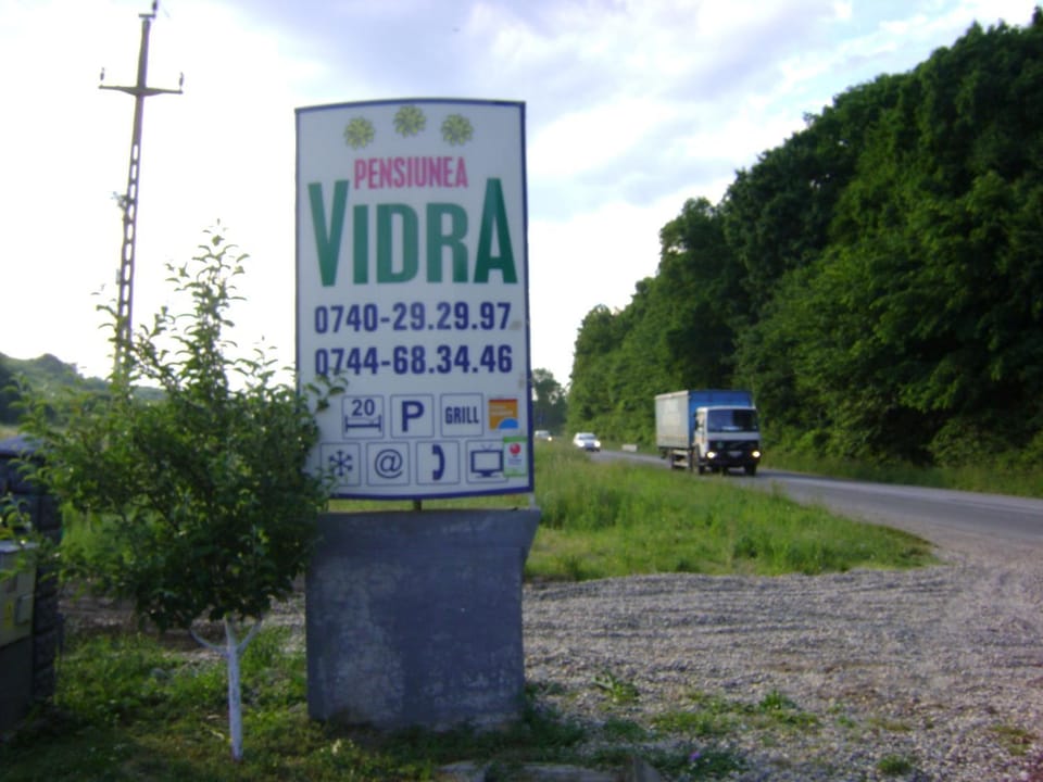 Pensiunea Vidra Bed and Breakfast in Hungary
