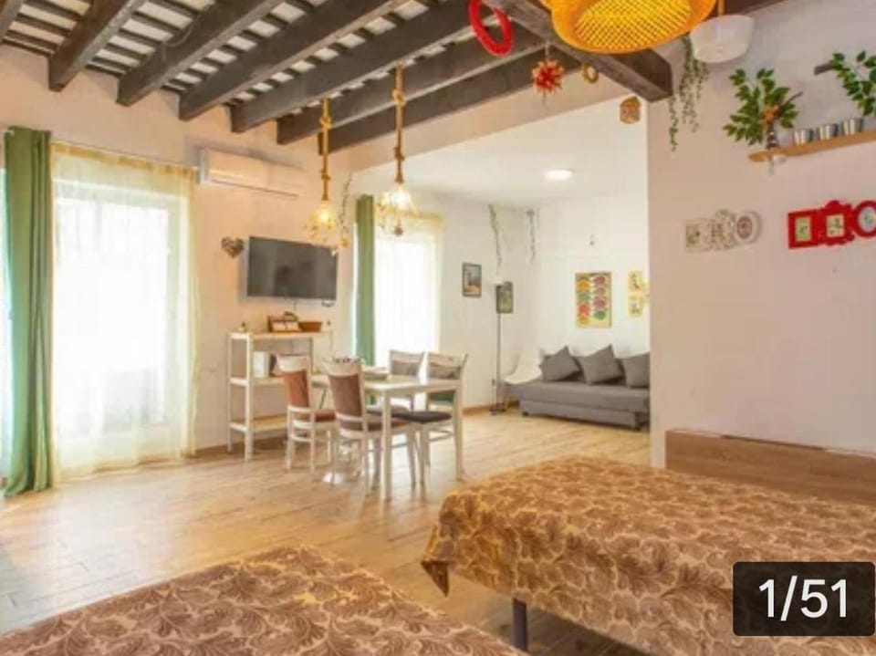 Solera Sherry Apartment in Jerez de la Frontera
