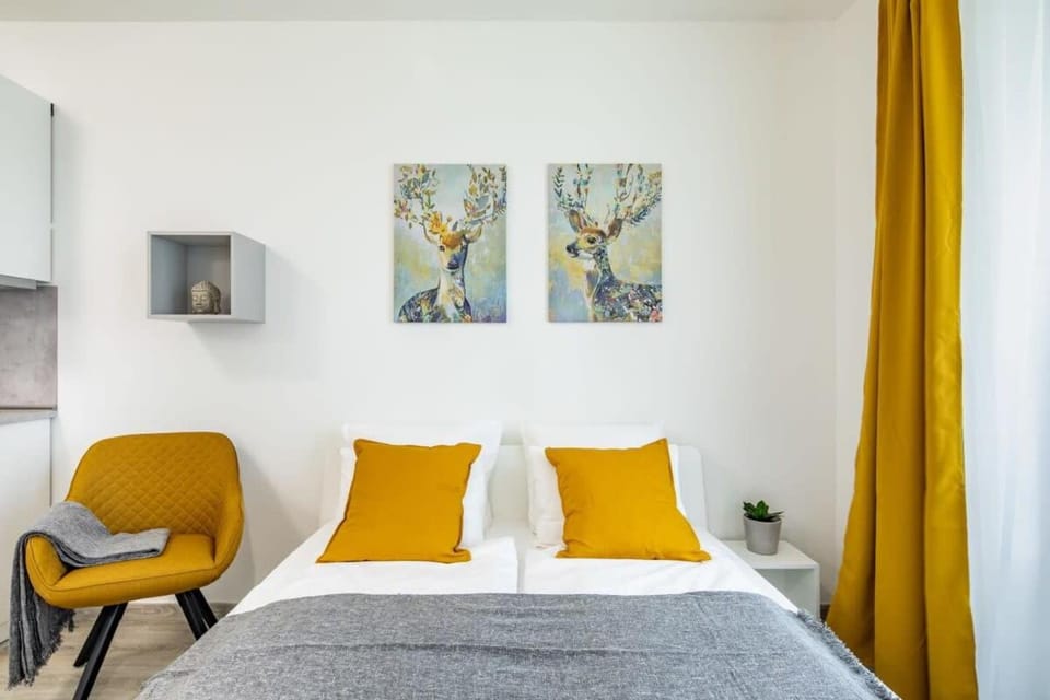 Brand NEW Studio with balcony Apartment in Budapest