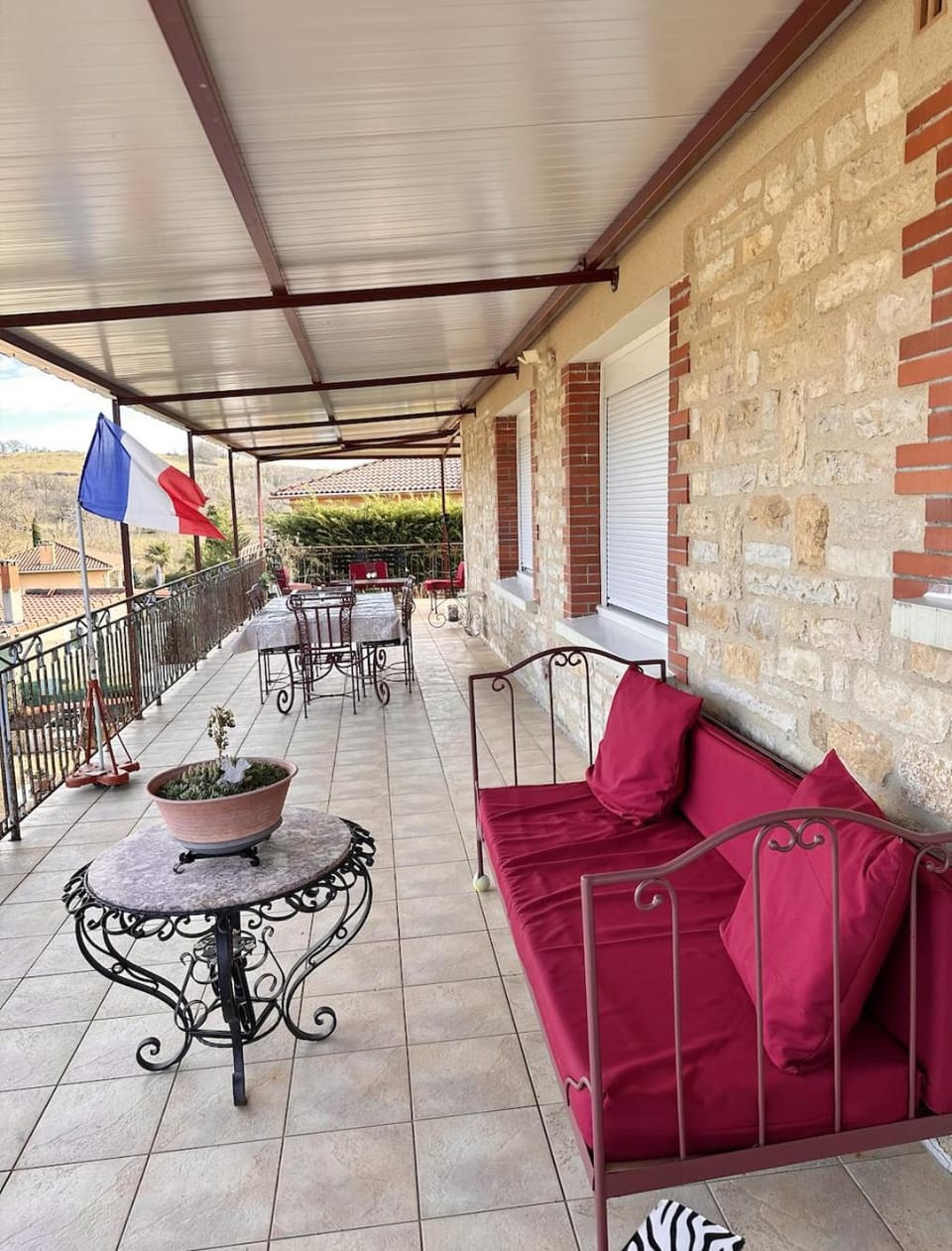 Lacaze d Aveyron Apartment in Villefranche-de-Rouergue