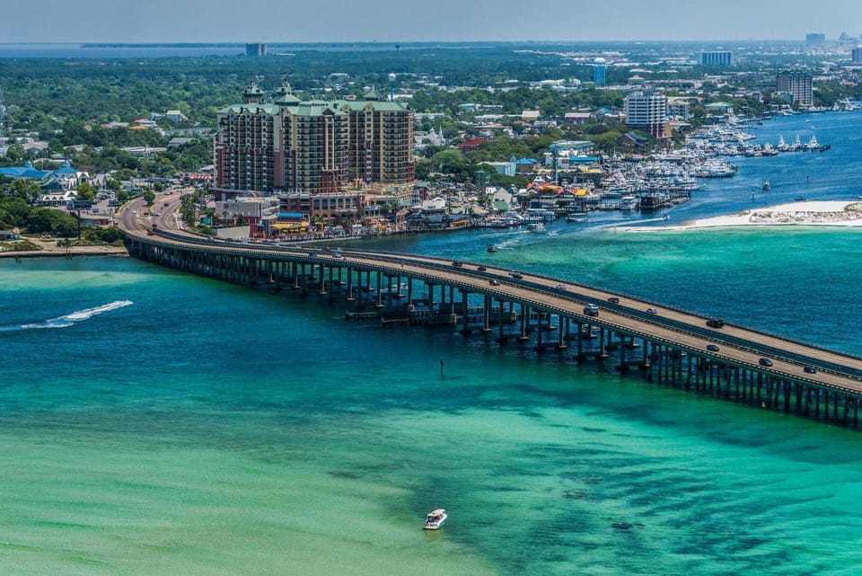 Emerald Grande E810 House in Okaloosa Island