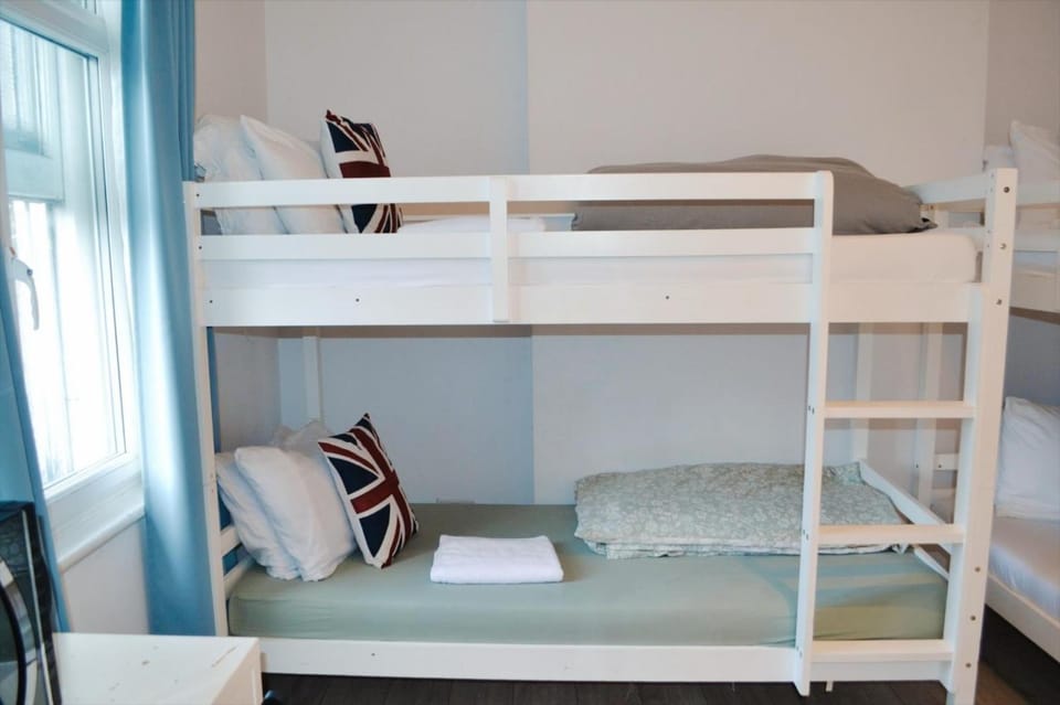 Perfume Warehouse Stay Bed and Breakfast in London