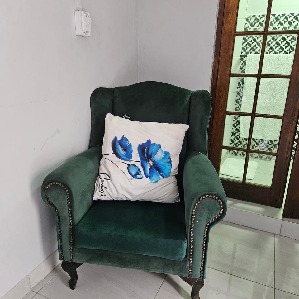 14 Isabel Room 2 Bed and Breakfast in Pretoria