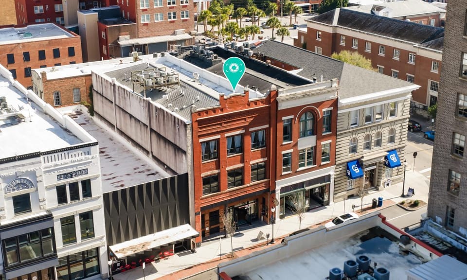 Luxe 220 Suite 1 House in Wilmington