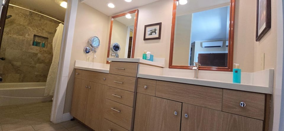 Bathroom, Bath