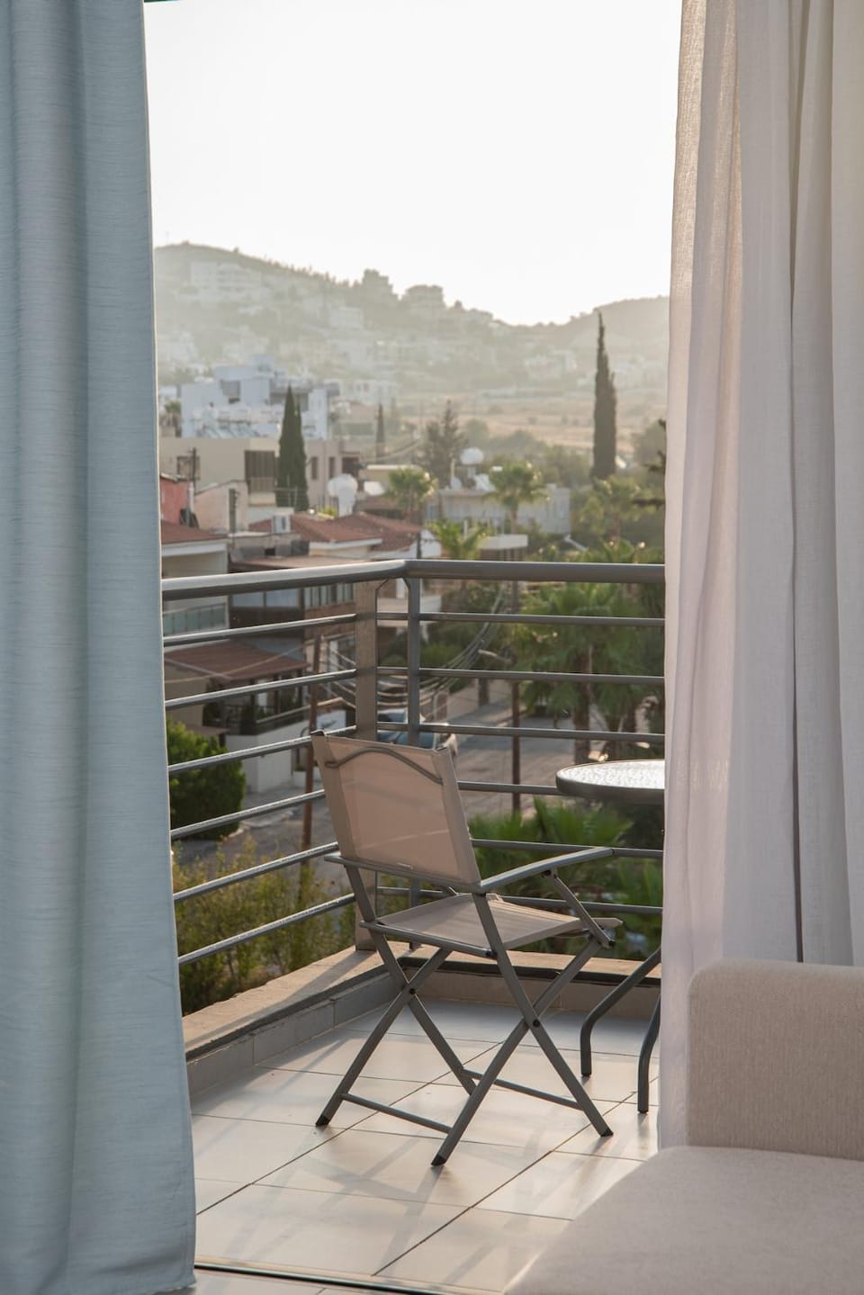 Balcony/Terrace, Mountain view