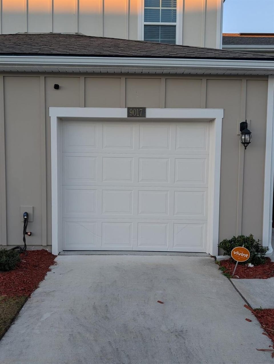 Spacious 3BR Jacksonville Townhome With King Bed House in Jacksonville