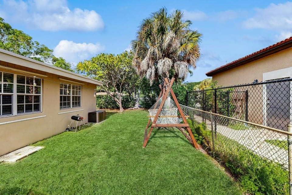The Palms House in Fort Lauderdale