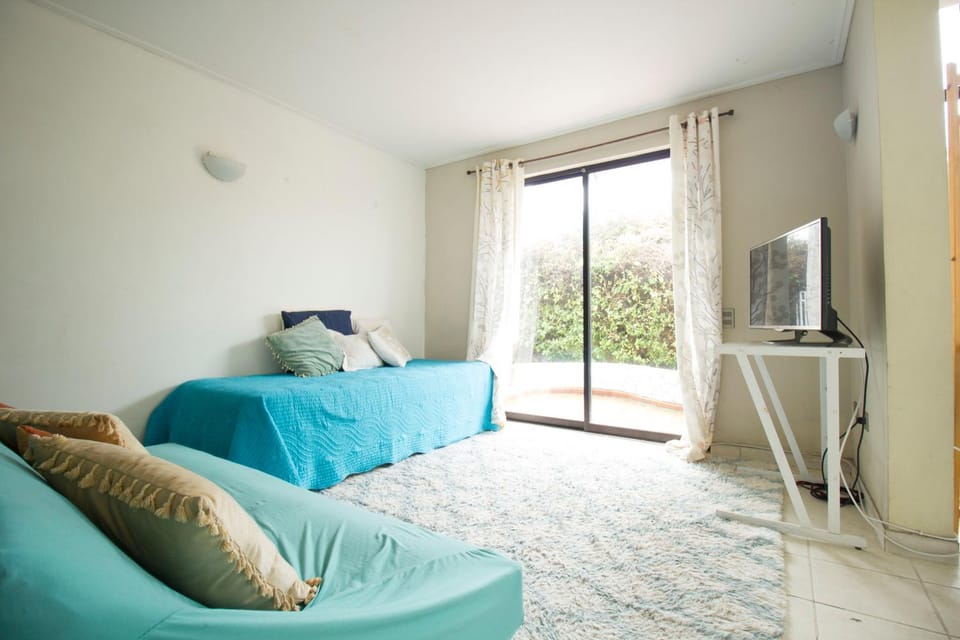 Amplia Casa en Reñaca para 10 personas, excelente ubicación House in Vina del Mar