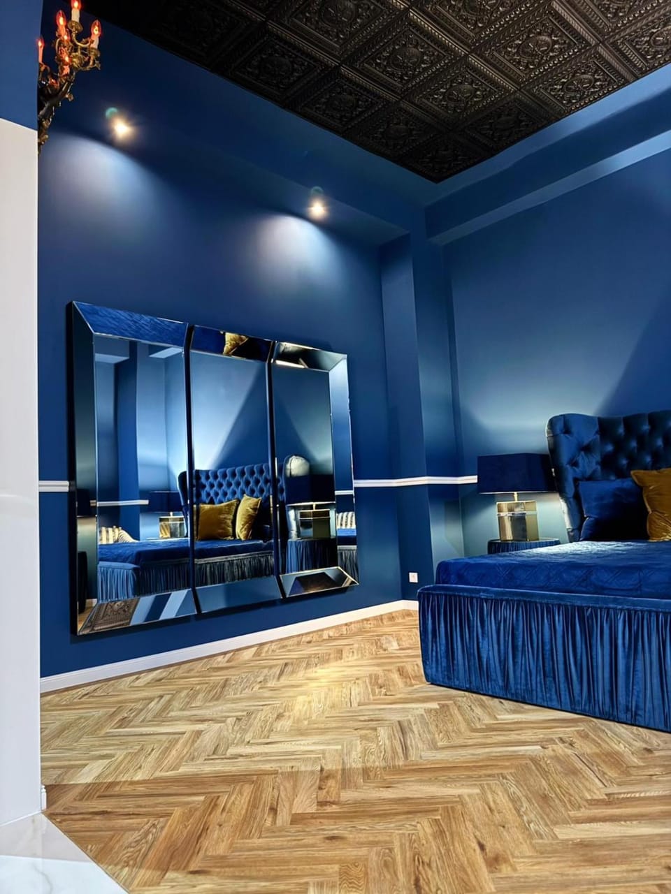 Secret Labelle Époque Hideaway Love hotel in Berlin