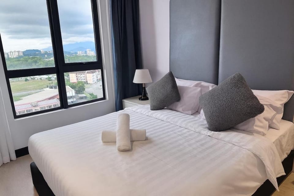Vetro 11 Sunset View 1-4pax Free 1 Parking 6' Apartment in Kota Kinabalu