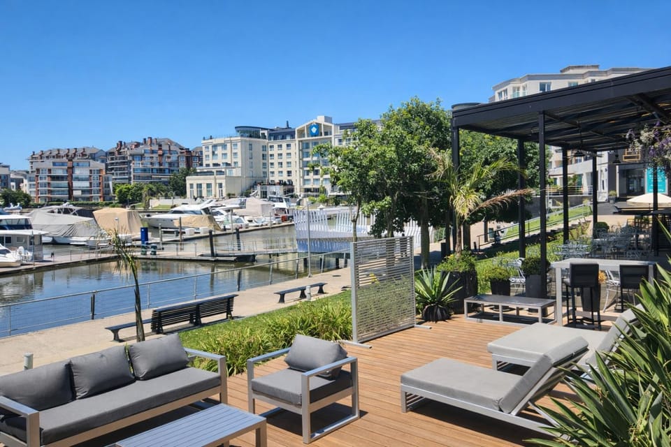 LOFT DE LA BAHIA - Monoambiente con cochera cubierta- Bahía Grande - TIGRE Apartment in Benavidez