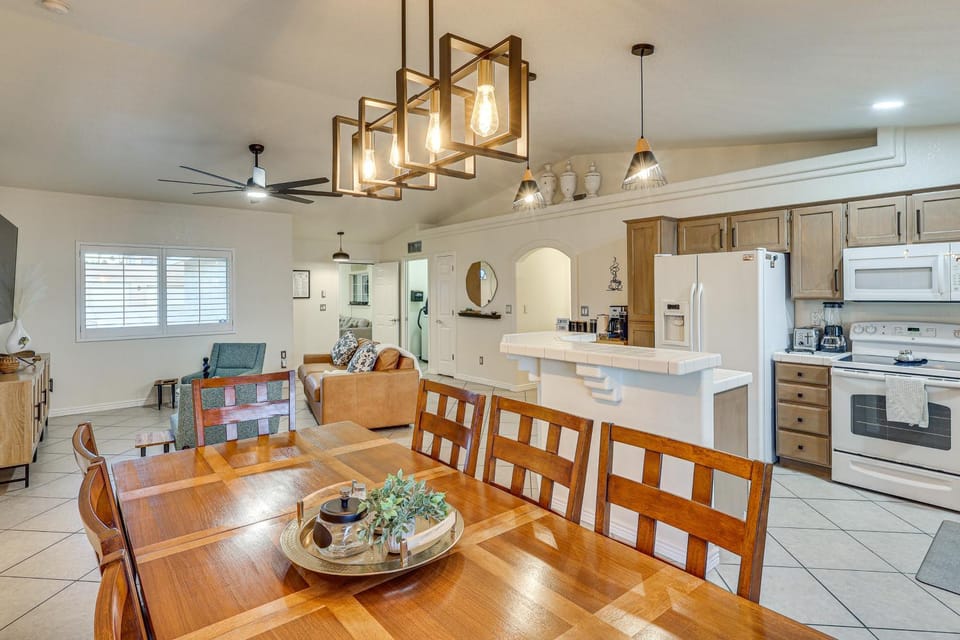 Desert Breeze Retreat Near All of Lake Havasu! House in Lake Havasu City