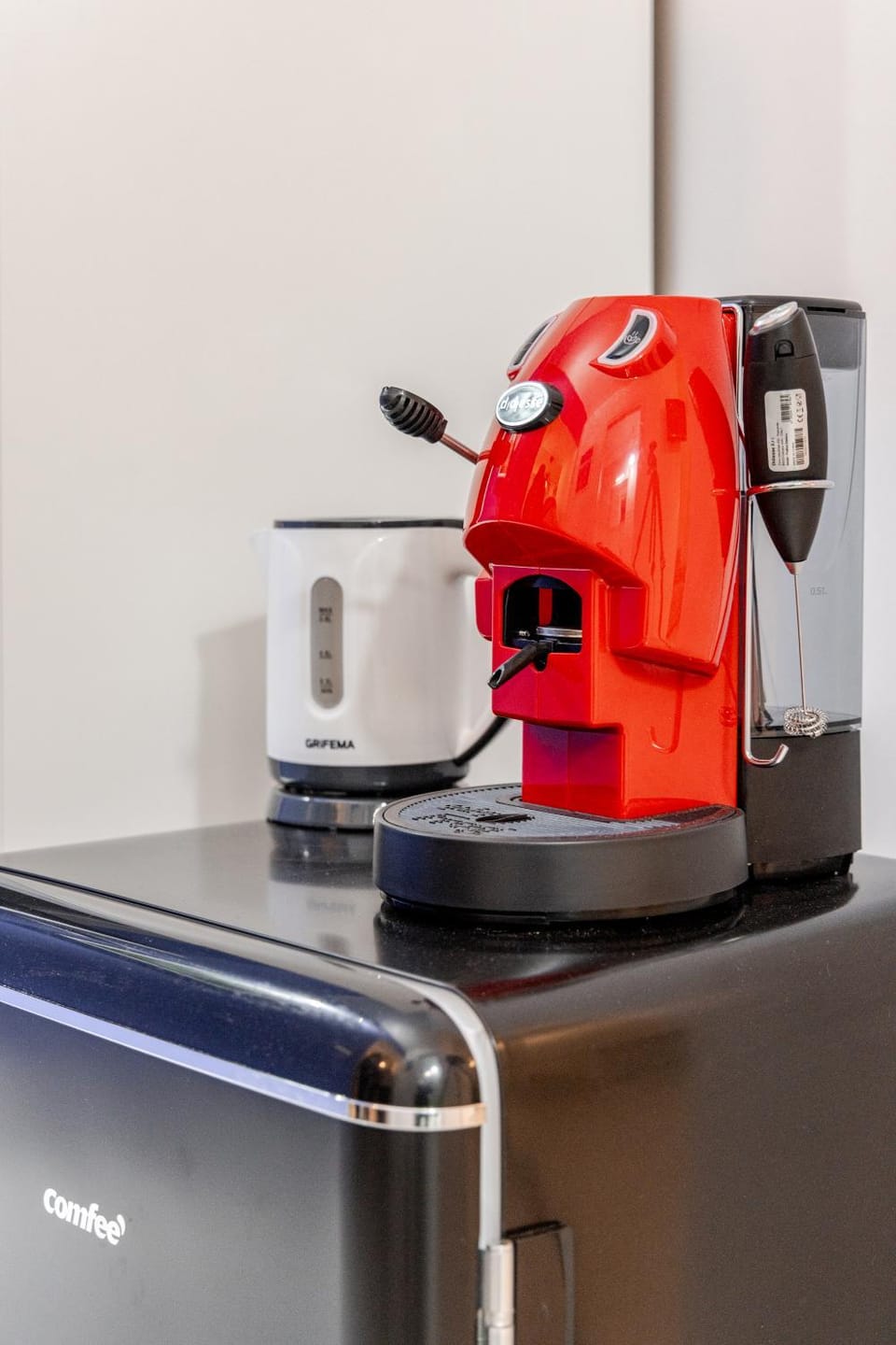 Coffee/tea facilities, Kitchen or kitchenette, minibar, toaster