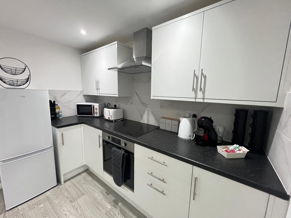 Homey Grimsby Sleeps 7 with Free Parking House in Grimsby