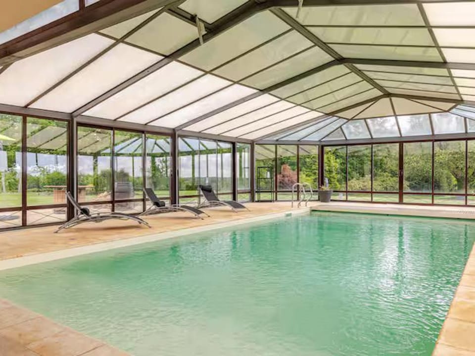Maison d'architecte avec piscine chauffée et parc sécurisé - FR-1-410-487 House in Pays de la Loire