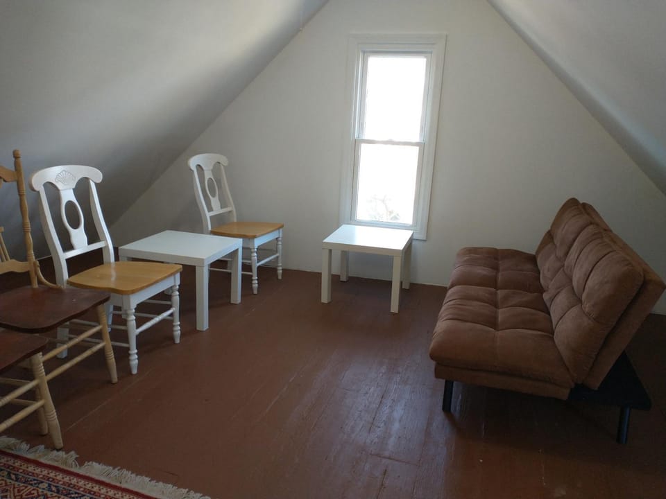 3 Bedroom Apartment 30 Minutes to New York No Car Needed Apartment in Ridgefield Park