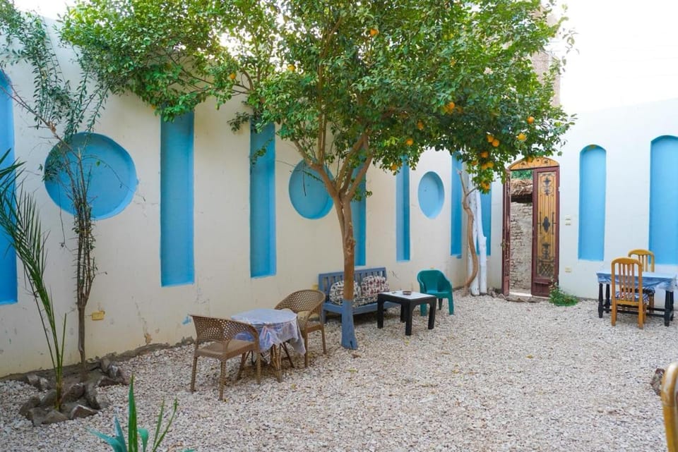 Aisha Guest House And Restaurant Apartment in Luxor