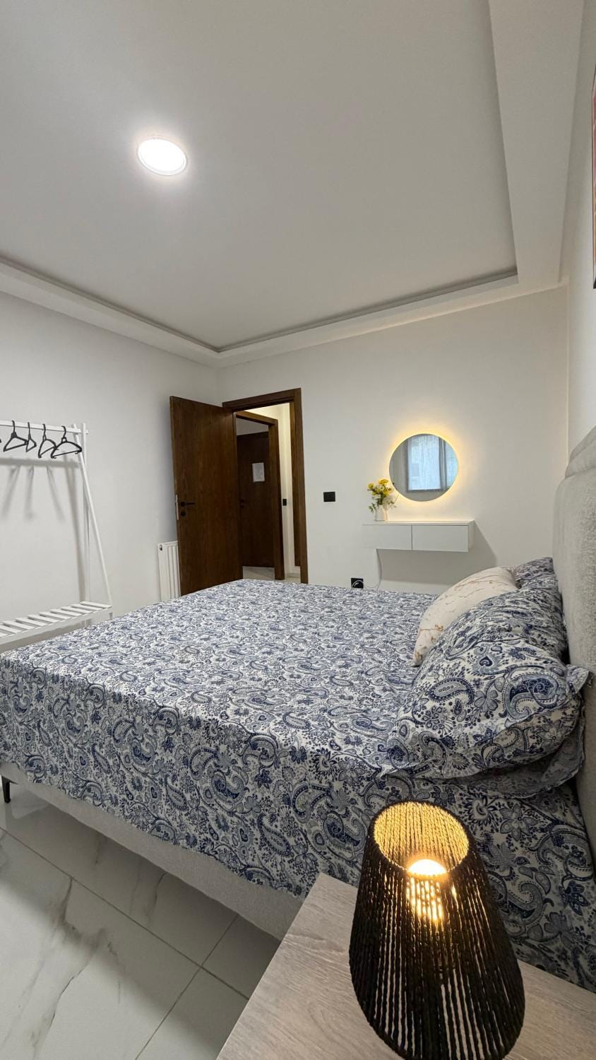 Premium Suite - Ain zaghouen - proche aeroport - linge hotel Apartment in Tunis Governorate, Tunisia