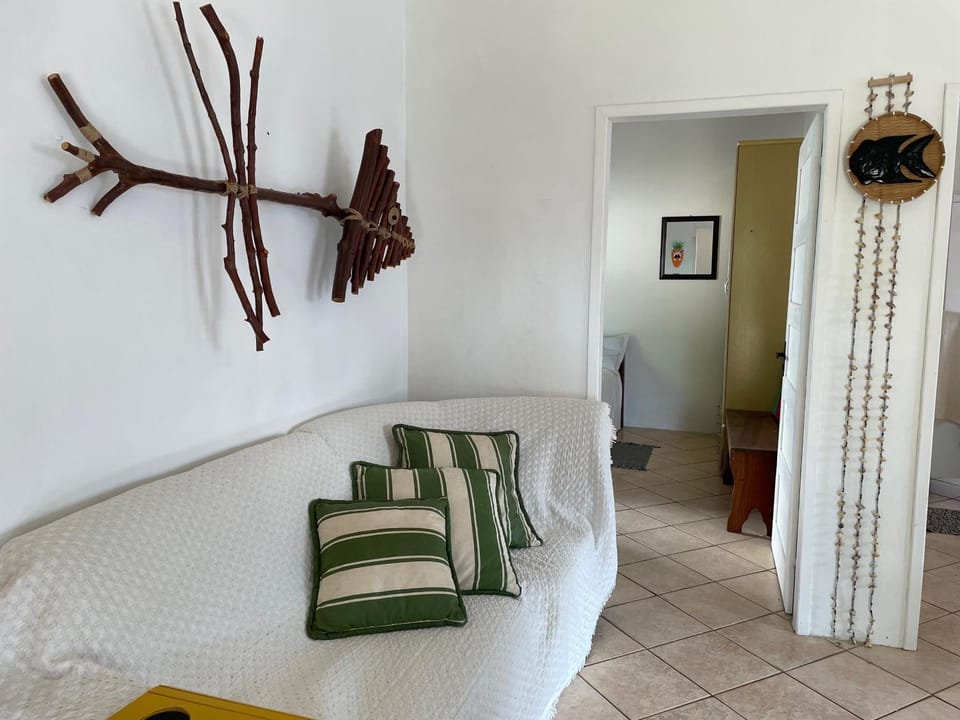 Living room, Decorative detail, Landmark view