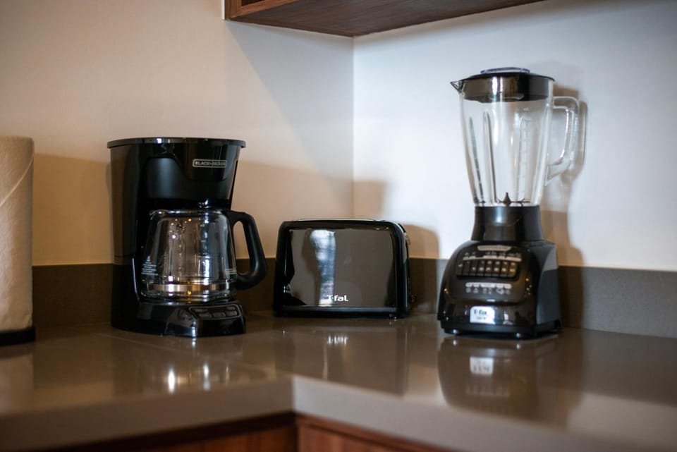 Coffee/tea facilities, Kitchen or kitchenette