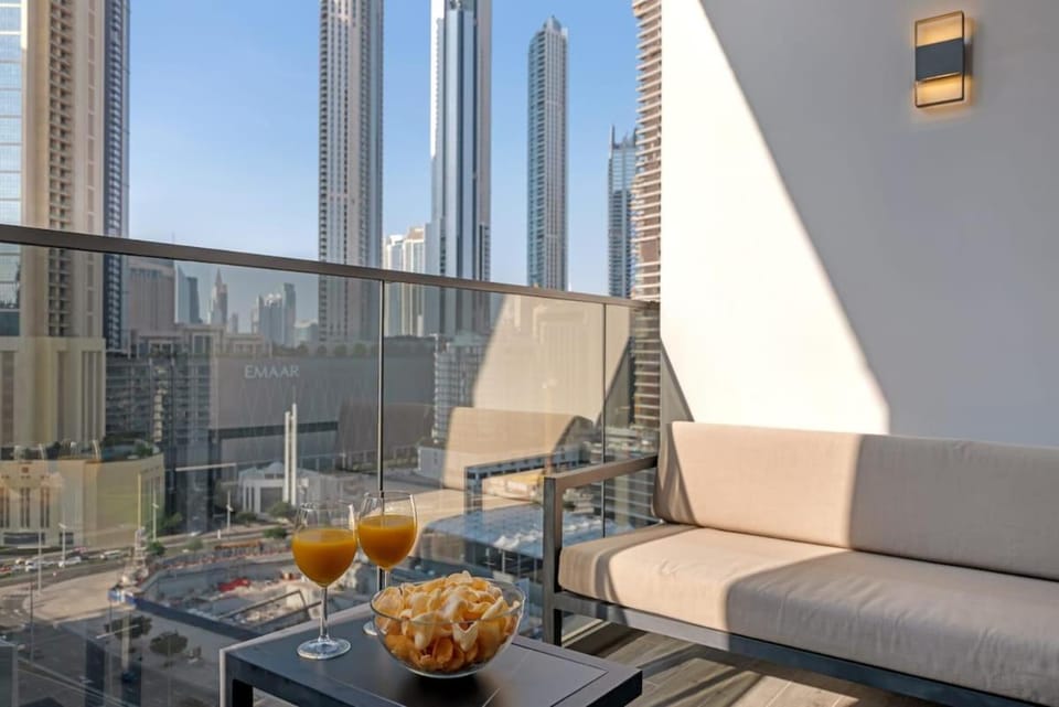 View (from property/room), Balcony/Terrace, Seating area