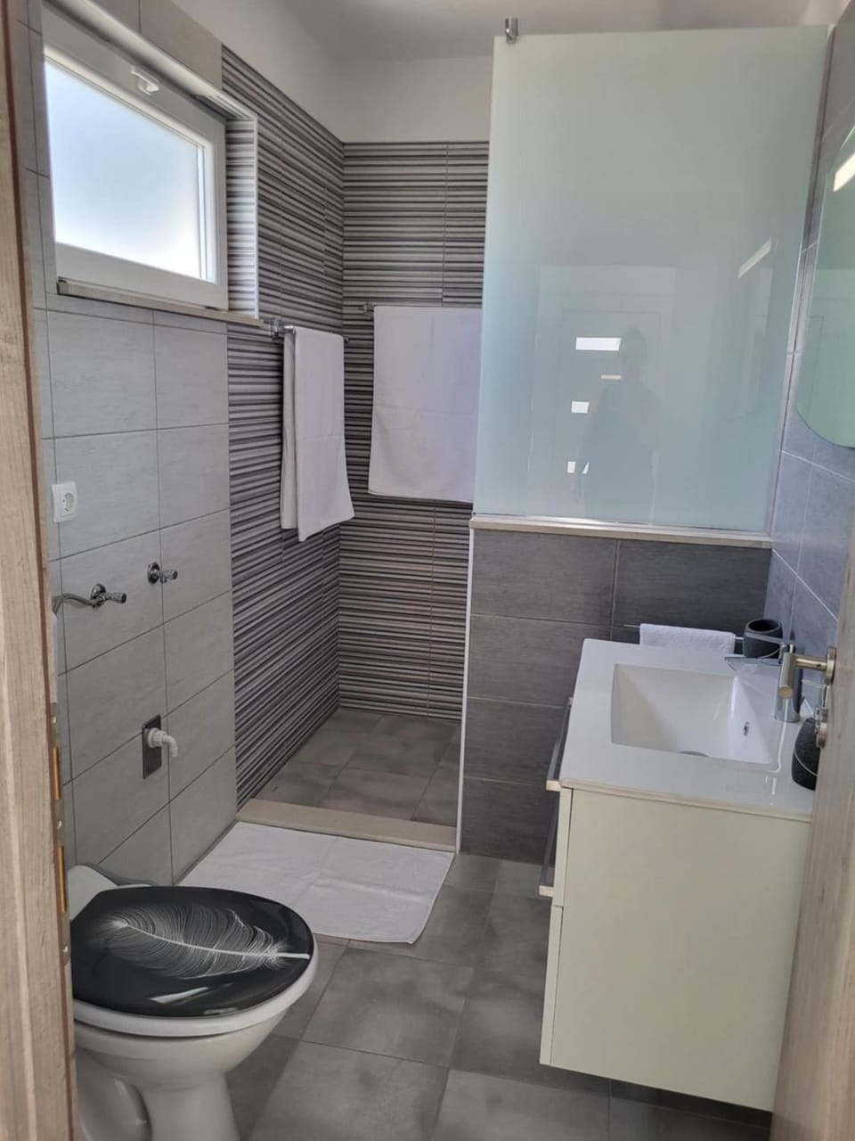 Mona Apartment in Šibenik-Knin County, Croatia