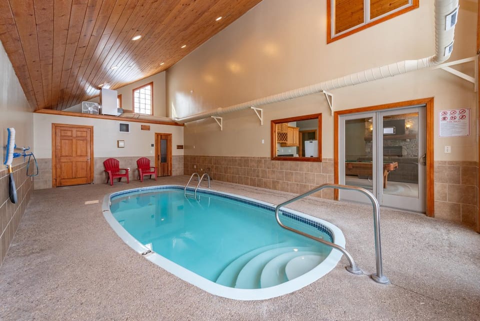 Summit Ridge House in McHenry