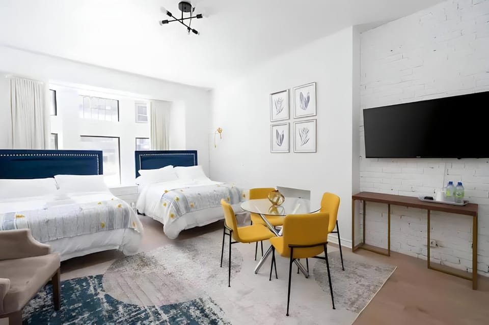 Kozy Stays Drummond Modern apartments Apartment hotel in Montreal