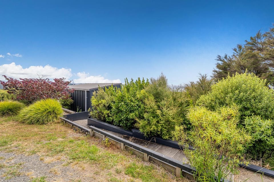 Natural landscape, Garden view