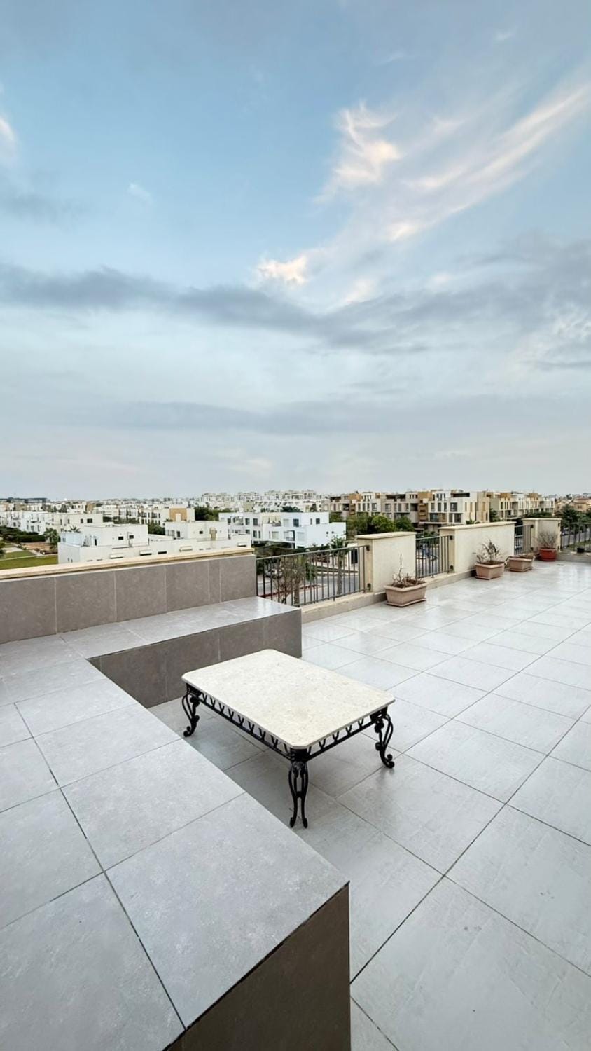 Hotel Roof at West Town Compound - Beverly Hills - Zayed Apartment in Egypt