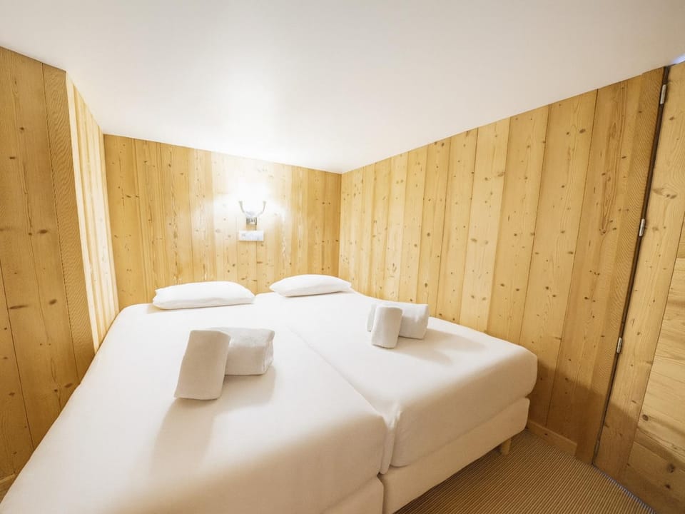 Duplex spacieux 8 pers, proche pistes, WIFI - FR-1-640-87 Apartment in Les Allues