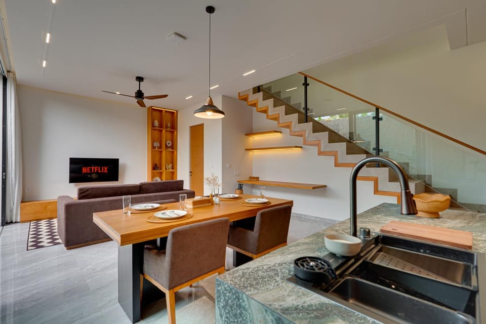 TV and multimedia, Living room, Seating area