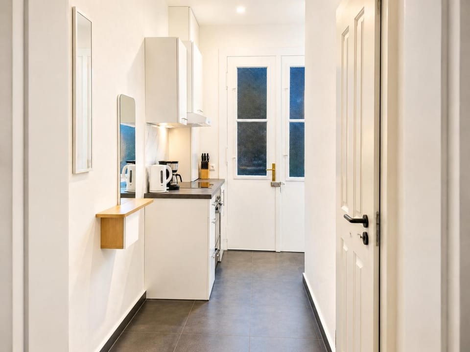 Kitchen or kitchenette, stove
