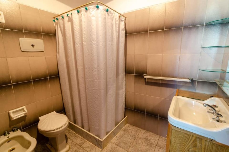 Shower, Toilet, Bathroom, bidet