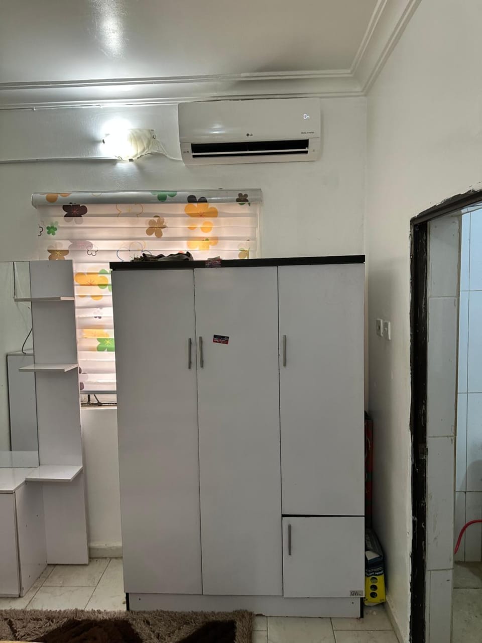 Luxury One Bed with Parlour Bed and Breakfast in Abuja