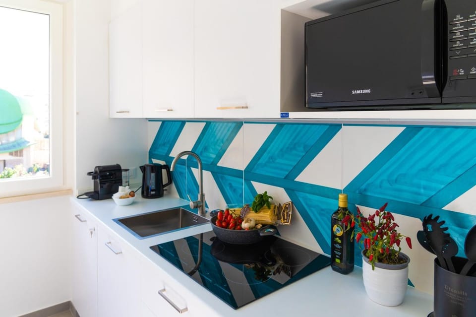 TV and multimedia, Coffee/tea facilities, Kitchen or kitchenette, Food and drinks, Food, minibar