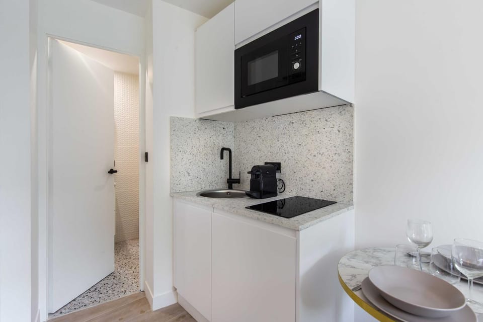 Kitchen or kitchenette