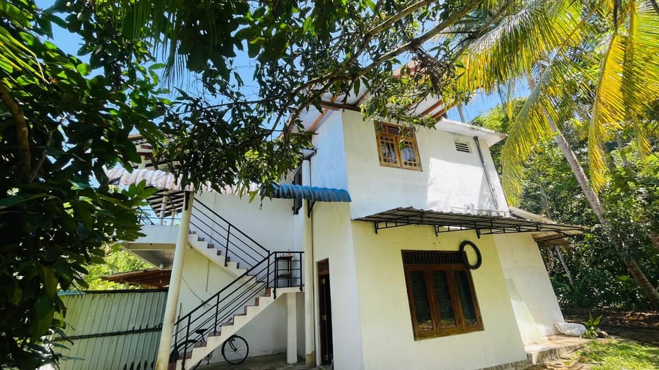 Moris Place Apartment in Southern Province