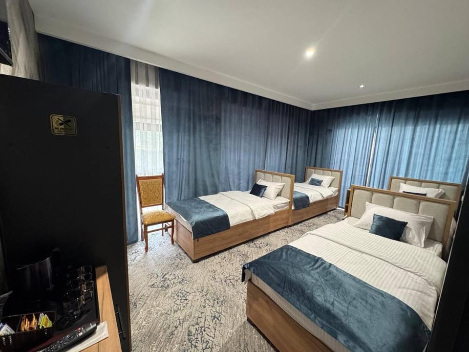 Bed, TV and multimedia, Coffee/tea facilities, internet