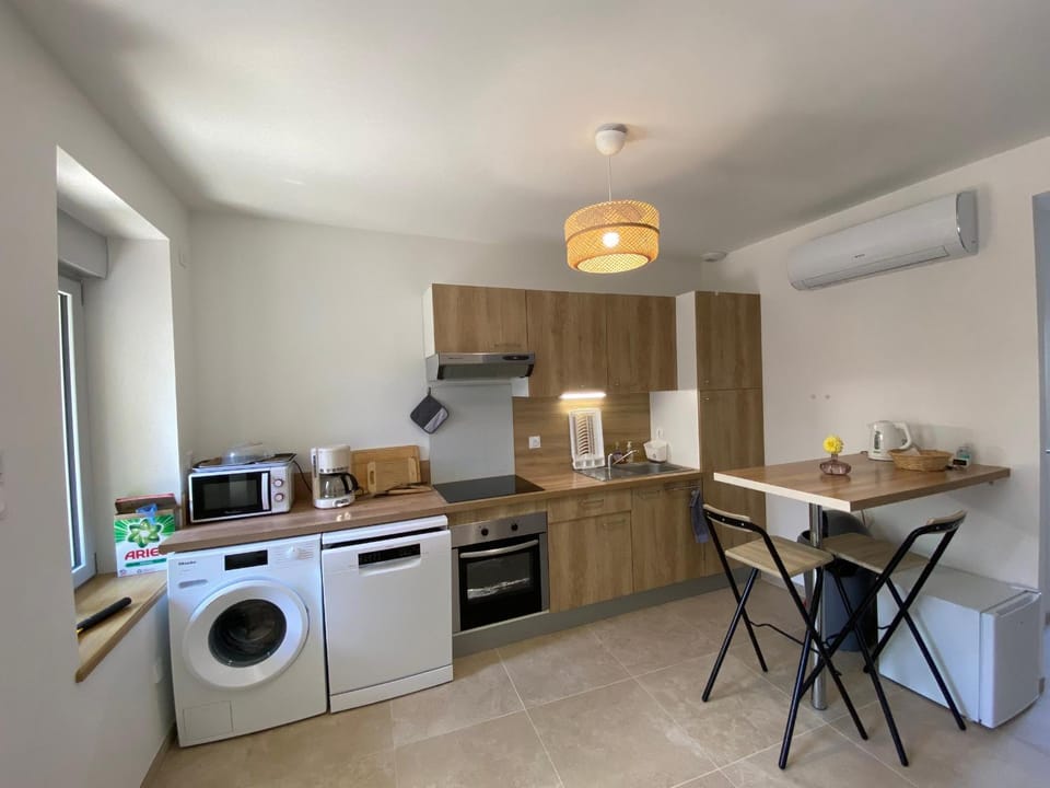 Gîte au calme avec jardin et wifi à Saint-Doulchard - FR-1-586-68 House in Bourges