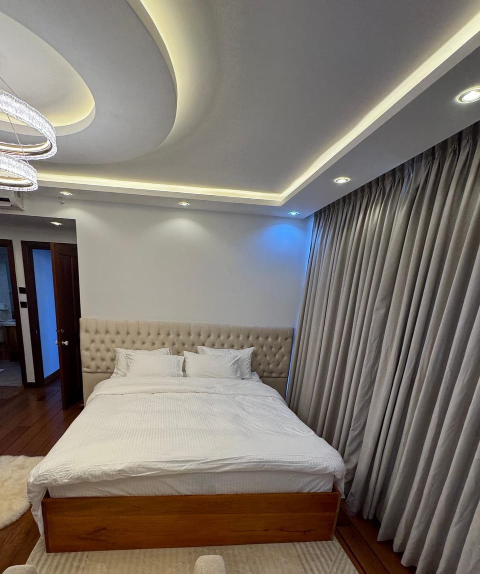 The Crescat Suite by Cinnamon Grand Apartment in Colombo