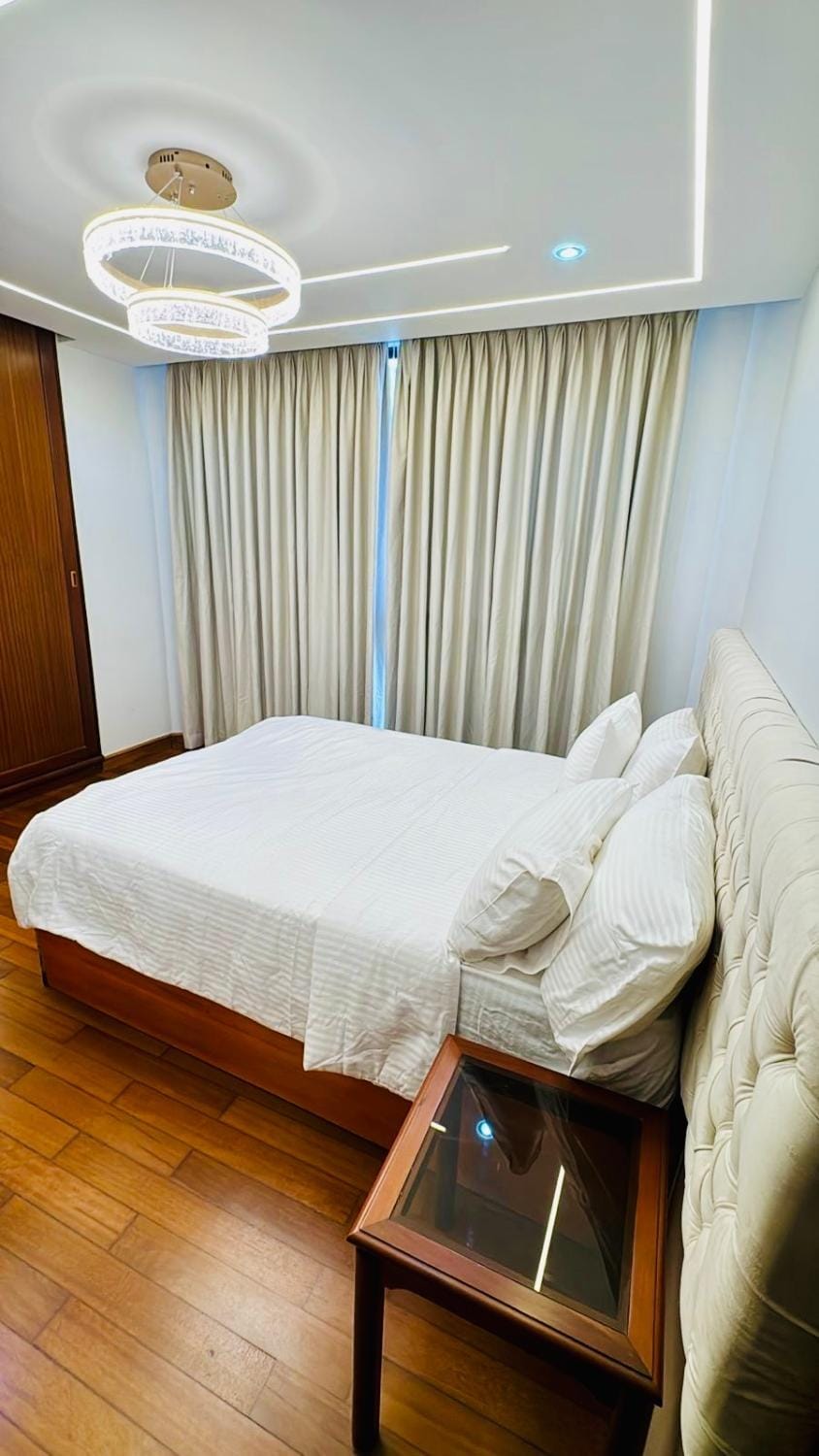 The Crescat Suite by Cinnamon Grand Apartment in Colombo