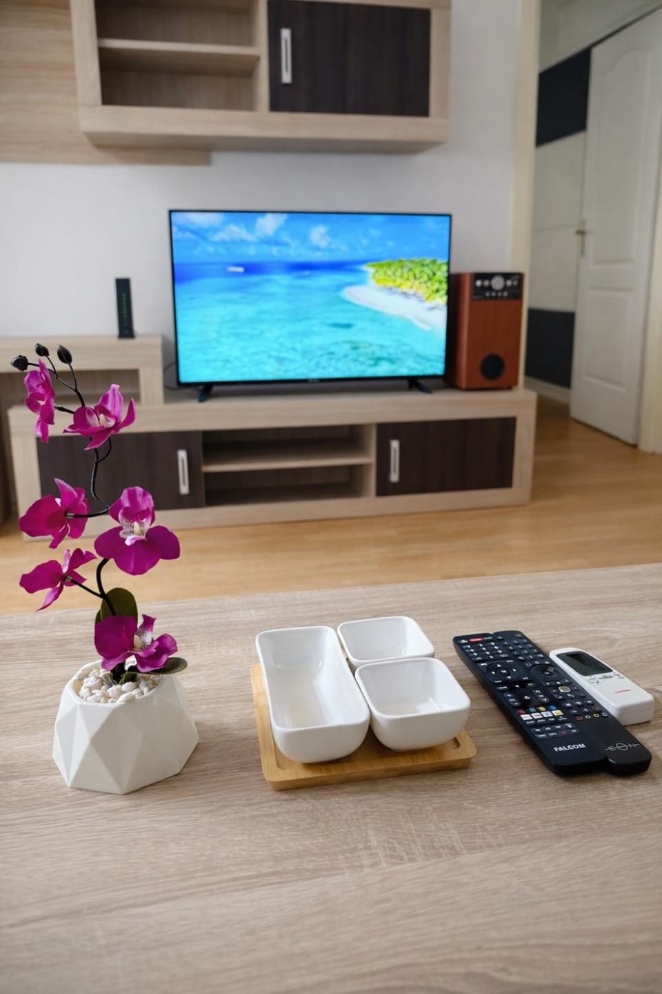 TV and multimedia, Evening entertainment