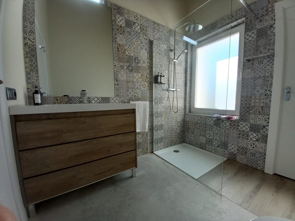 Mas Miralles, L'Ampolla, Delta del Ebre National Park, Piscina privada House in Baix Ebre