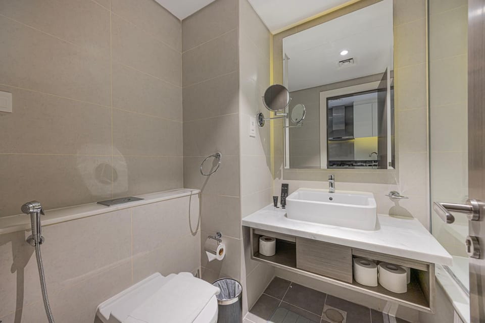 Toilet, Bathroom, Bath, towels