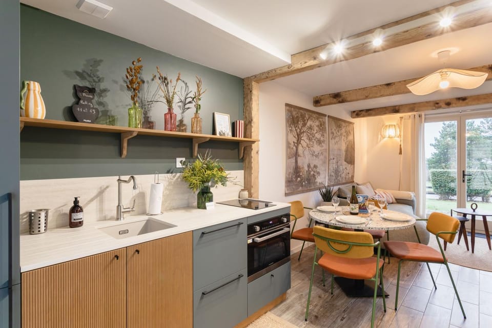 Kitchen or kitchenette, stove