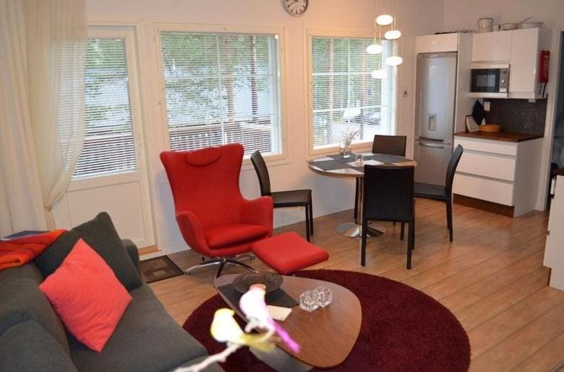 Kitchen or kitchenette, Seating area, Dining area