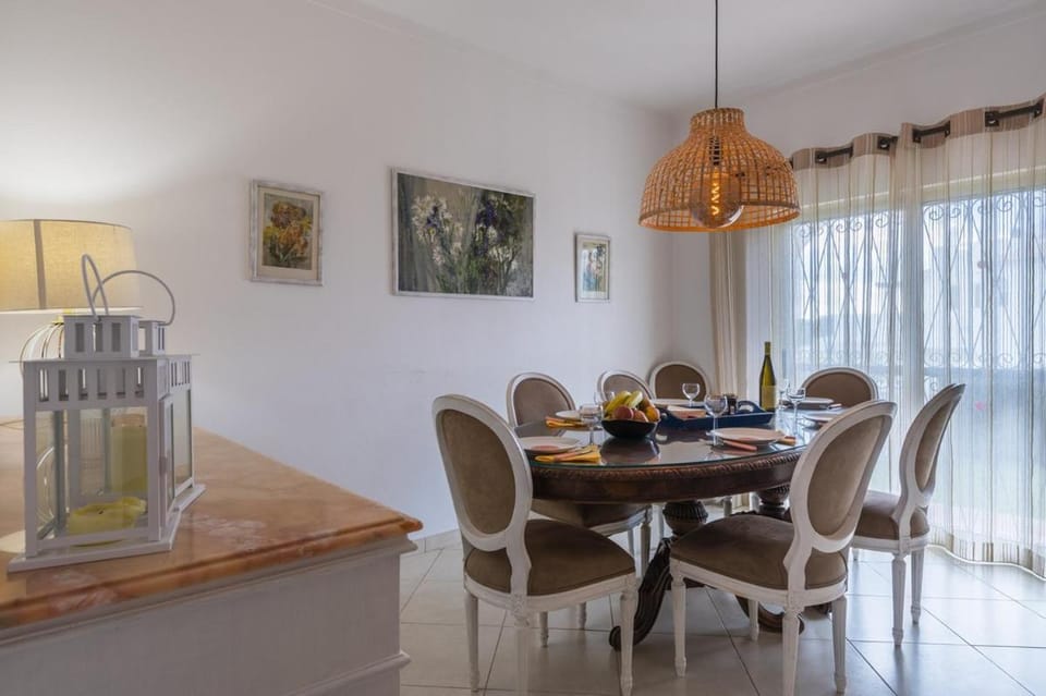 Casa Mestre Villa in Quarteira