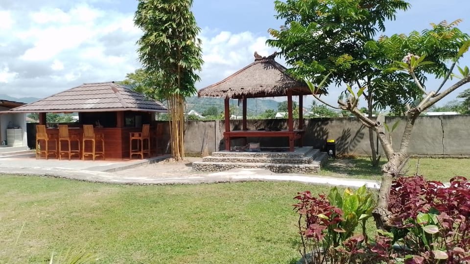 Lumera House 2 Bed and Breakfast in Pemenang